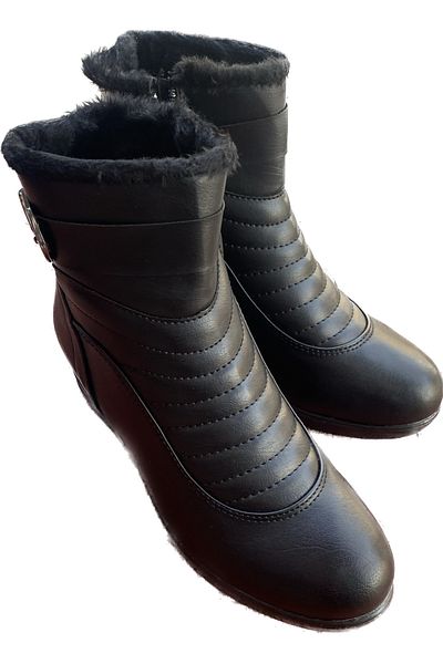 TRENDYSHOSE 0811 Γυναικείες μαύρες γούνινες μπότες με αντιολισθητική σόλα με επένδυση με φερμουάρ
