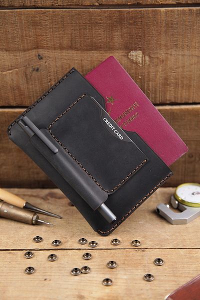 New Coast Leather 1900's Χειροποίητο πορτοφόλι διαβατηρίου από γνήσιο δέρμα