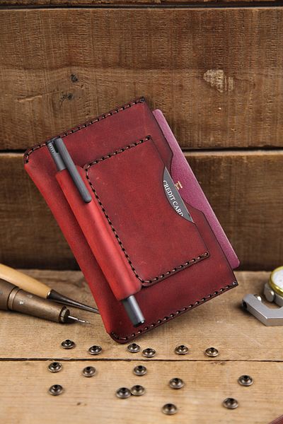 New Coast Leather 1900's Ръчно изработен портфейл за паспорт от естествена кожа