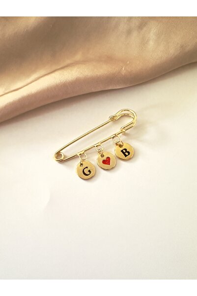 Atelier Çağla Kalp Harfli Yaka İskoç İğnesi Broş