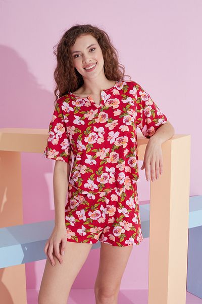 Siyah İnci red floral print Lycra Knitted T-shirt-Shorts Pajama Set