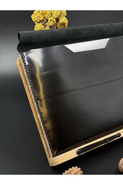 MAT Deri Macbook Air 13 Inç Kılıf Siyah Taş Detaylı Hakiki Deri Taşıma Çantası