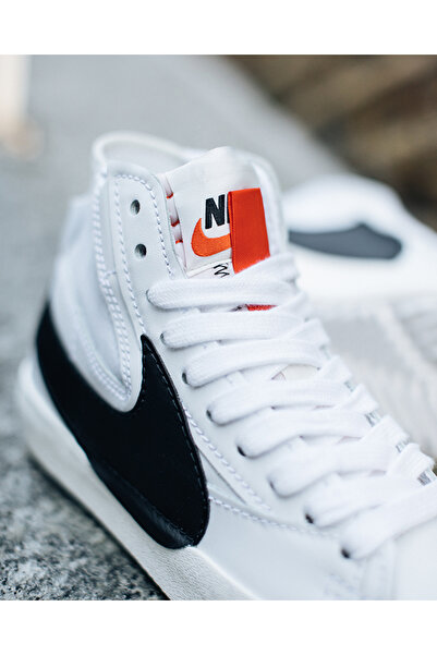 Nike Blazer Mid '77 Jumbo Erkek Beyaz Sneaker MRT