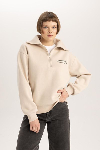 DeFacto Thick and Printed Polo Neck Relax Fit Sweatshirt - C0562Ax23Wn