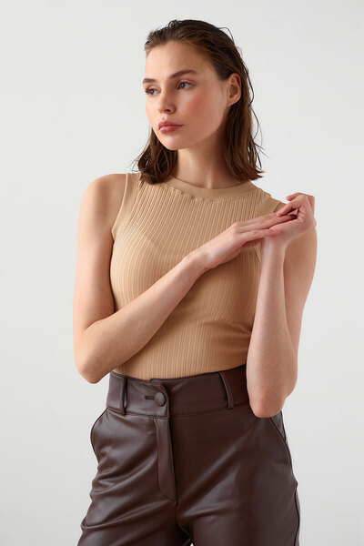 urban focus Combined Camisole Tank Top