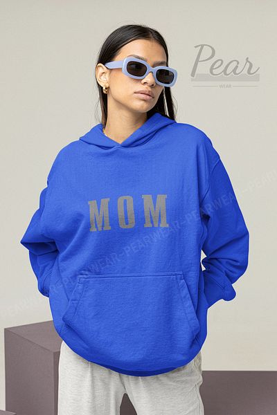 Pear Wear Дамски суитшърт с качулка и 3 нишки, с щампа MOM и повдигнат дизайн