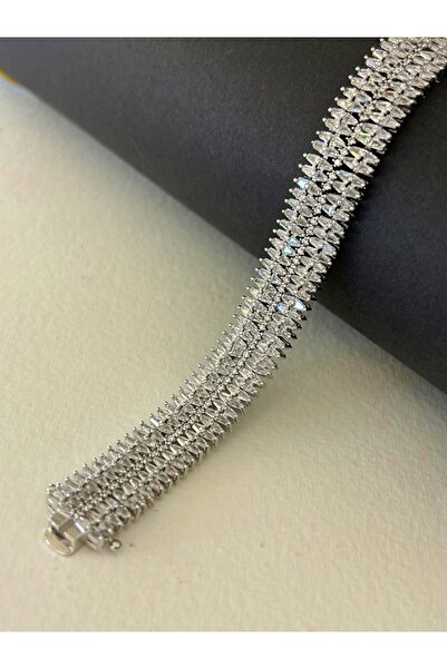 JEICON ATELIER Silver Renk Zirkon Baget Ve Markiz Taş Işlemeli Kalın Örgü Pre...