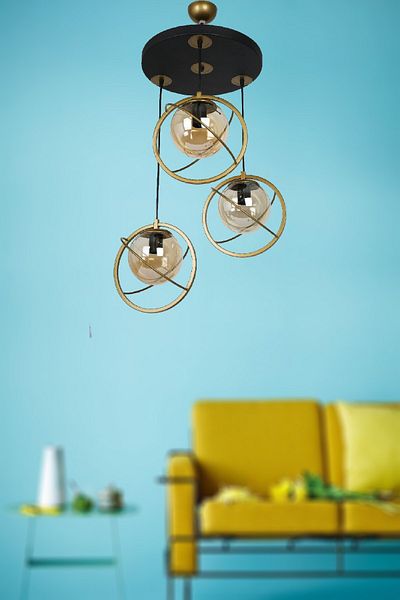 VENON LIGHTING RONI TRIPLE GLASS TOLD BLACK CHANDELIER