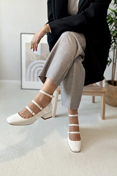 POLKA STORE Women's Mary Jane White Patent Leather Closed Back Three-Striped Square Toe Helmet Short Block Heeled Shoes