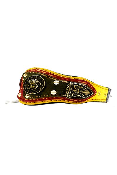Tasma Market Yellow-Khaki Lion Head Luxury Handmade Leather Dog Collar