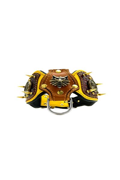 Tasma Market Yellow-Brown Luxury Leather Dog Collar with Wolf Head