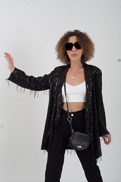 Zelish My Sister سترة سوداء مطرزة بالترتر