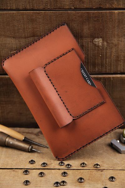 New Coast Leather 1900's Ръчно изработен калъф за тефтер A6 от естествена кожа