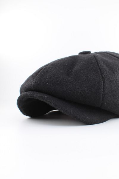 Hat Town Winter British Cap Flowy Peaky Blinders Model