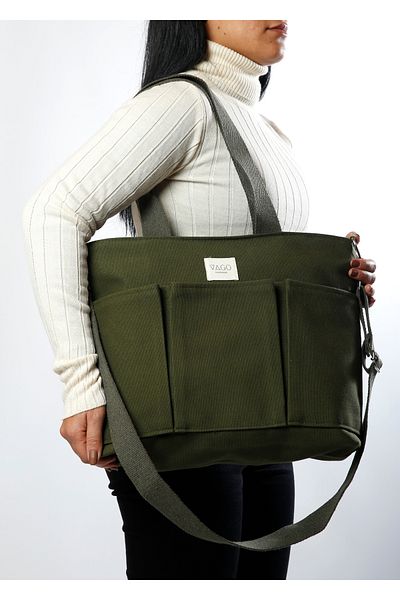 VAGO COLLECTION LAPTOP SIZE SHOULDER BAG