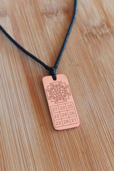 markajda Kubera Yantra ve Sri Yantra Kolye - Saf Bakır