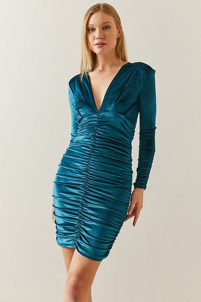 XHAN Smaragdgrünes Kleid aus gepolstertem und drapiertem Samt mit Wassermelonenärmeln 4KXK6-47624-44