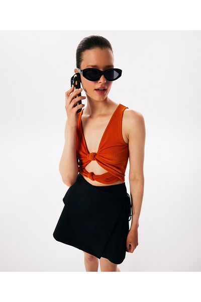 Twist Geknotetes Crop-T-Shirt
