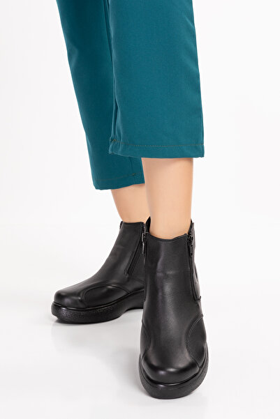 Akgün Terlik Kadın Siyah Hakiki Deri Kemik Çıkıntısına Özel (Halluks Valgus) Anatomik Taban Rahat Bot