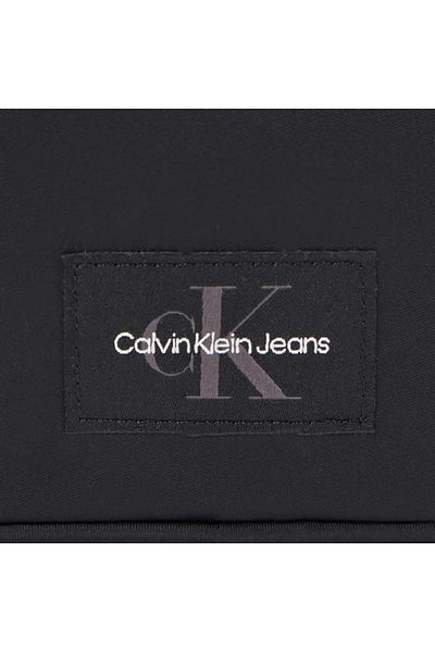Calvin Klein NYLON CHAIN CAMERA BAG18