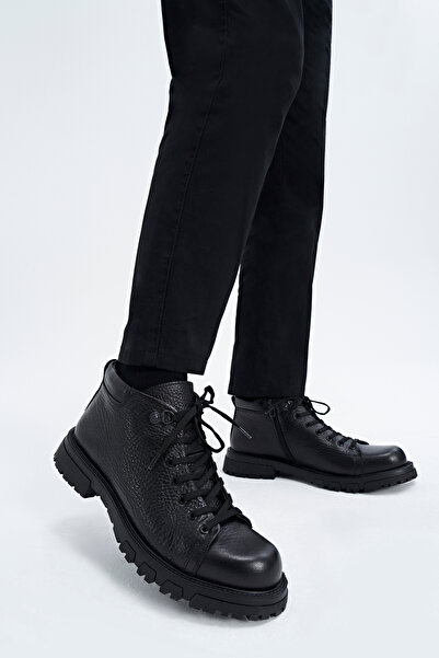 Hotiç بوت رجالي كاجوال - جلد طبيعي أسود