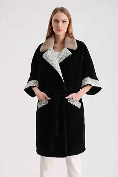 Leather Club Siyah Vizon Kürk Aksesuarlı Piton Deri Garnili Yün Kaban