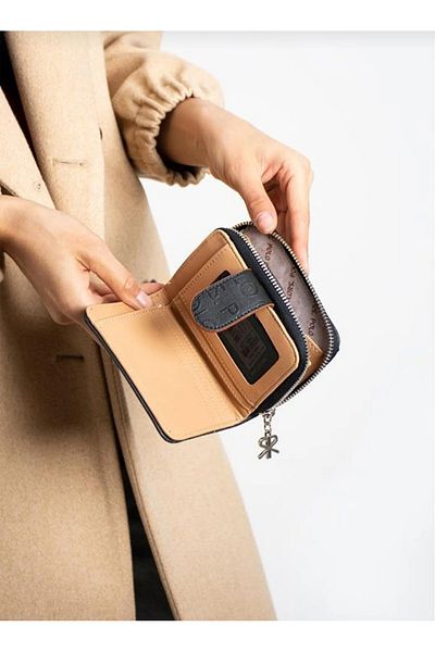 Polo Of Colors Women's Wallet with Coin and Card Compartments