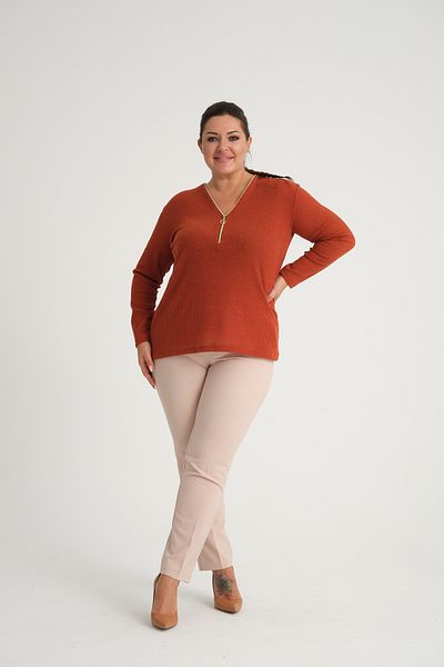 MJORA Tile Collar Zippered V-Neck Large Size Knitwear