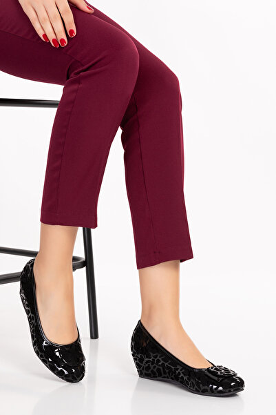 Akgün Terlik Kadın Siyah Leo Çanta Toka Şık Ev Babeti