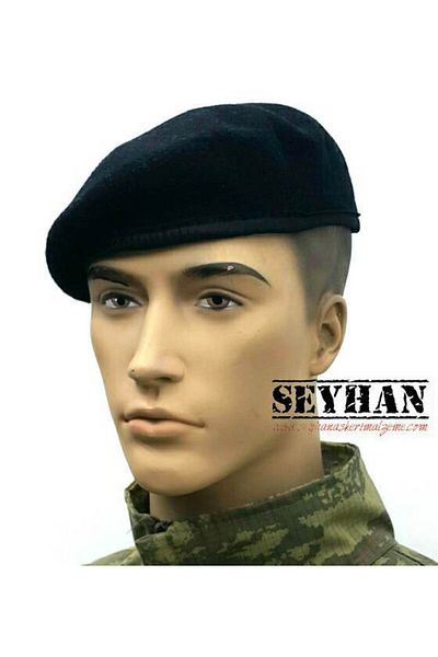 Seyhan Askeri Malzeme Черна барета (без герб)