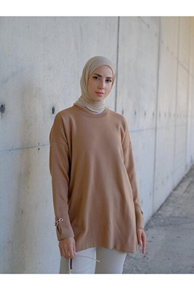 MİRVE BUTİK KOL MANŞETİ ZİNCİR DETAYLI KAZAK