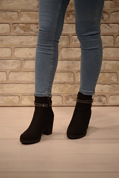 Isy KADIN SİYAH MAT BOĞAZI TAŞLI YÜKSEK TOPUKLU BOT