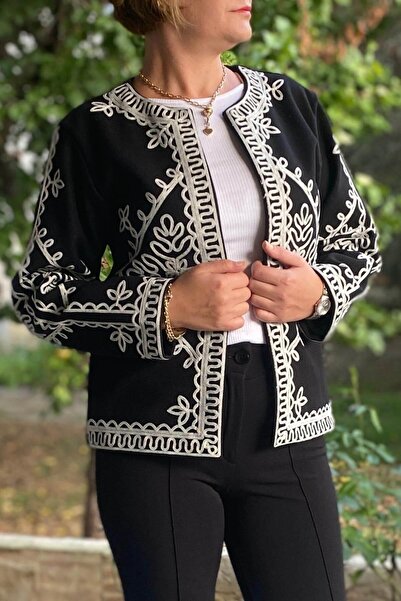 Mia Butik سترة نسائية سوداء مطرزة الحدود