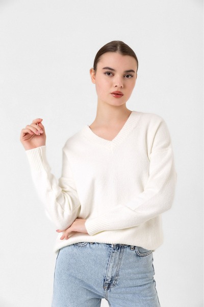 Benedetto Γυναικείο πουλόβερ με λαιμόκοψη V, Oversize, Basic Knitwear