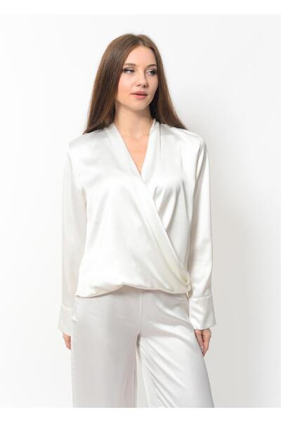 Nuseel بلوزة من الساتان الأبيض مزدوجة الصدر - الموسم الجديد للنساء