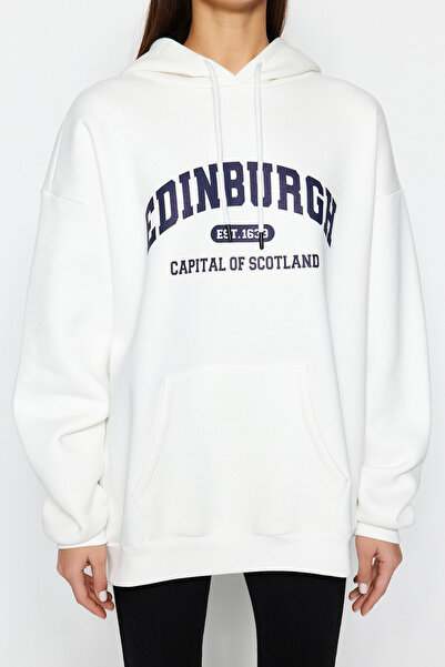 Trendyol Collection Ecru Thick Fleece Inside City Printed Oversize/Wide Fit Hooded Knitted Sweatshirt TWOAW24SW00438