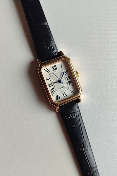 Ricardo New Season Leather Cord Women's Wristwatch
