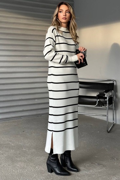 Secret Passion Lingerie New Season Oversize Mold Μακρυμάνικο Μίντι Μήκος Ριγέ Μαύρο Πλεκτό Φόρεμα 1080