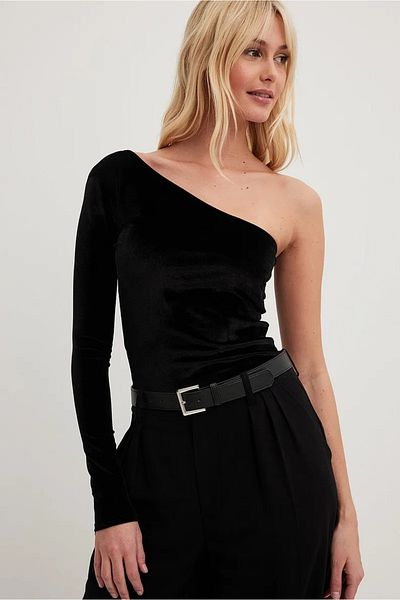 World Fashion Trends Bluză crop elegantă din catifea flexibilă cu o singură mânecă