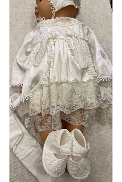 Pugi Baby Kız bebek mevlüt elbise seti dantel model lora şapkalı
