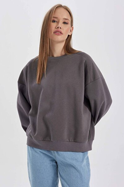 DeFacto Coool Oversized Wide Fit Crew Neck Basic Plain Sweatshirt (25 Wn)