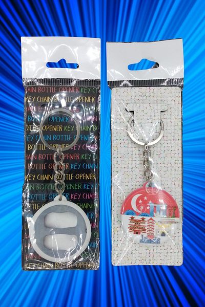 Dünyadan Hediyeler Singapore Themed Keychain Cover Opener