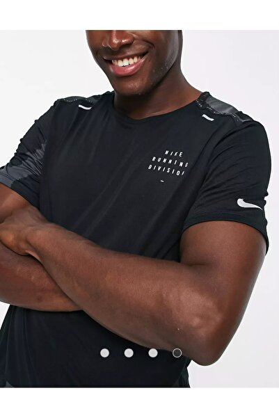 Nike Dri-Fit Run Division Rise 365 Graphic Short-Sleeve Erkek Tişört