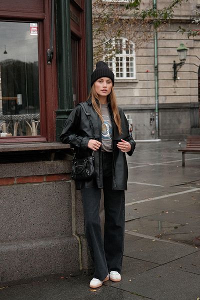 Manuka 1975 PALAZZO FIT JEANS BLACK
