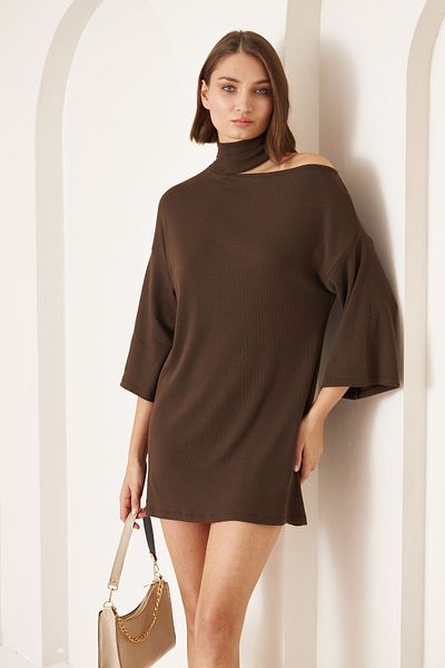 KİM Kİ O ROCHIE TRICOTĂ DETALIATĂ PE Umeri, CAMISLETĂ, CULOARE MARO AMAR PENTRU FEMEI