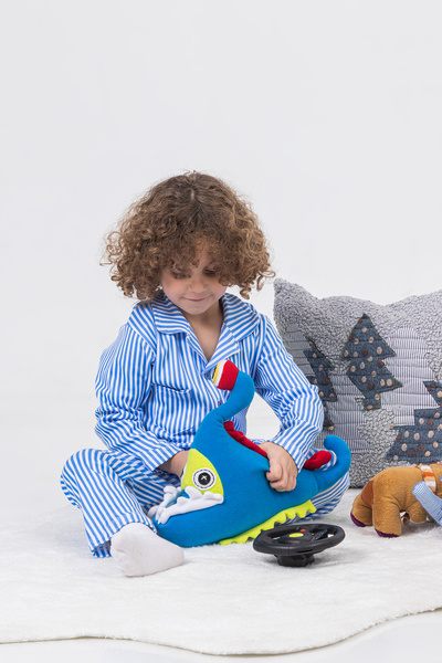 BabyModa Kvalitetan set pidžama od plave prugaste tkanine sa dugmićima