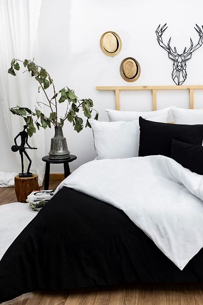 ÇARŞAF DÜNYASI Set de husă de pilotă Easy Iron (90x190 cearșaf elastic negru + husă pilota + capac înalt) alb