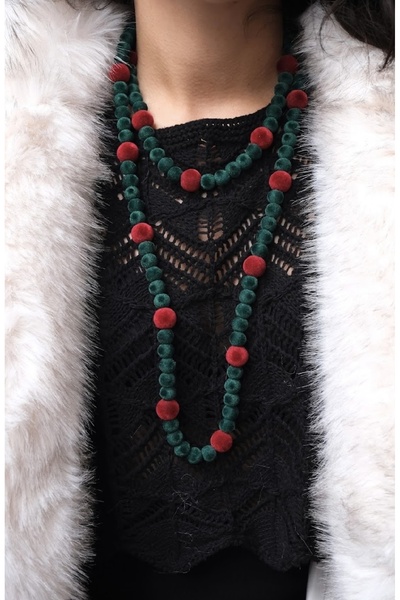 merraaksesuar Yeniyıl Yıbaşı Kadife Dokulu Kırmızı Yeşil Renk Kolye