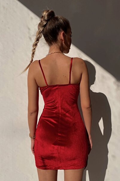 World Fashion Trends Βελούδινο φόρεμα με διπλό στήθος με λουράκι