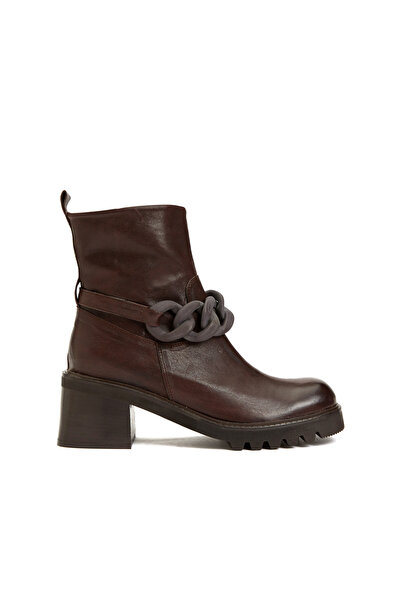 Network Kahverengi Kadın Bot